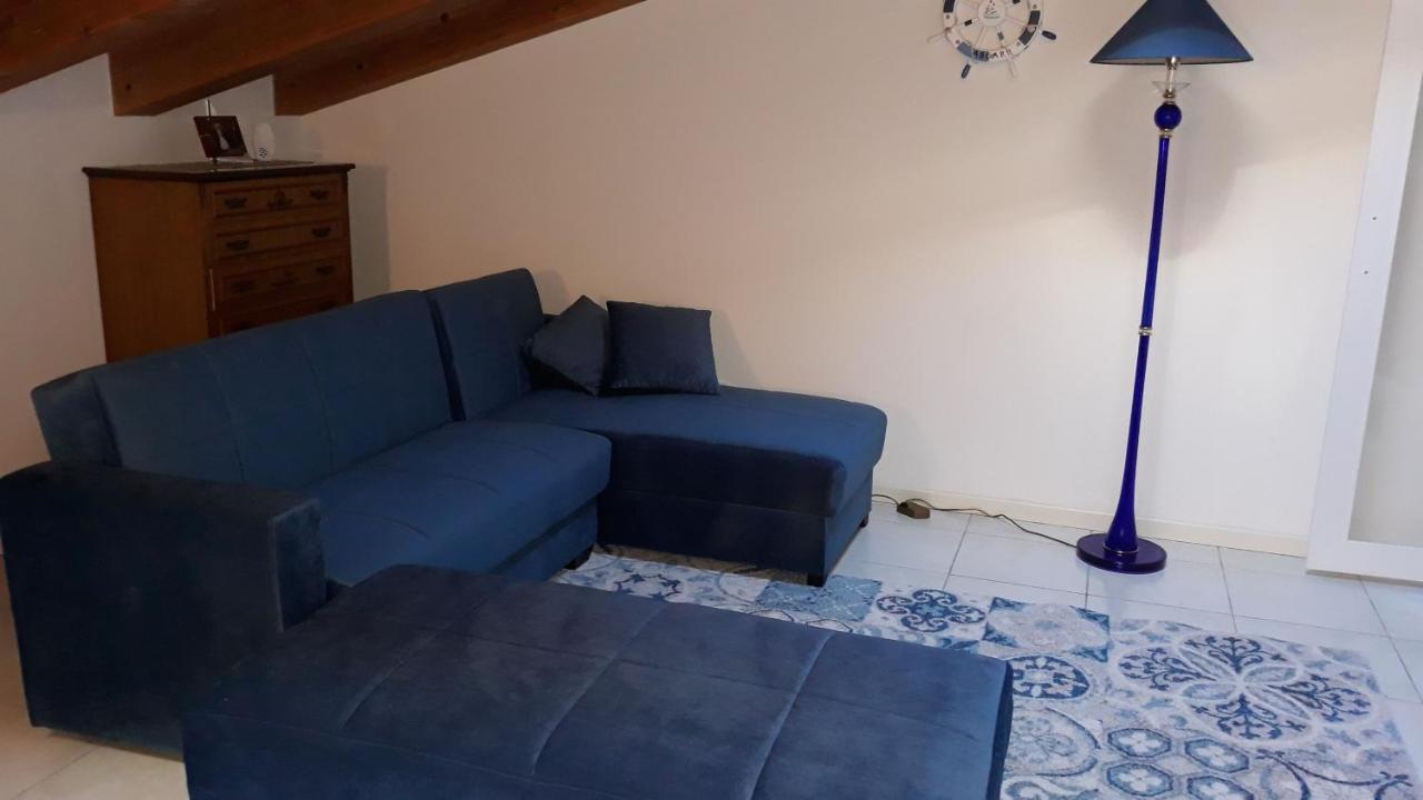 Delle Rose Apartment Ераклеа Екстер'єр фото