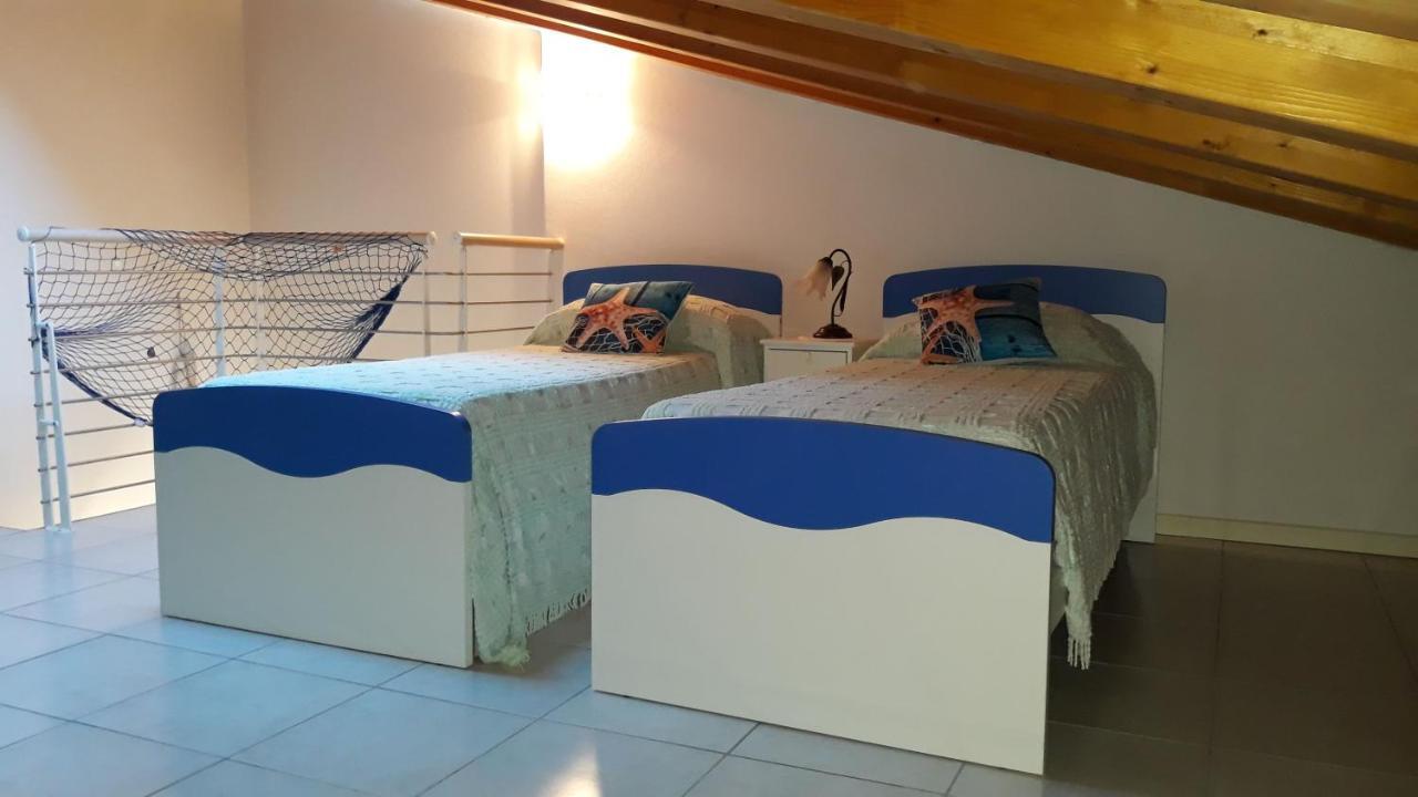 Delle Rose Apartment Ераклеа Екстер'єр фото